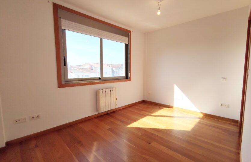Se vende piso con garaje y trastero