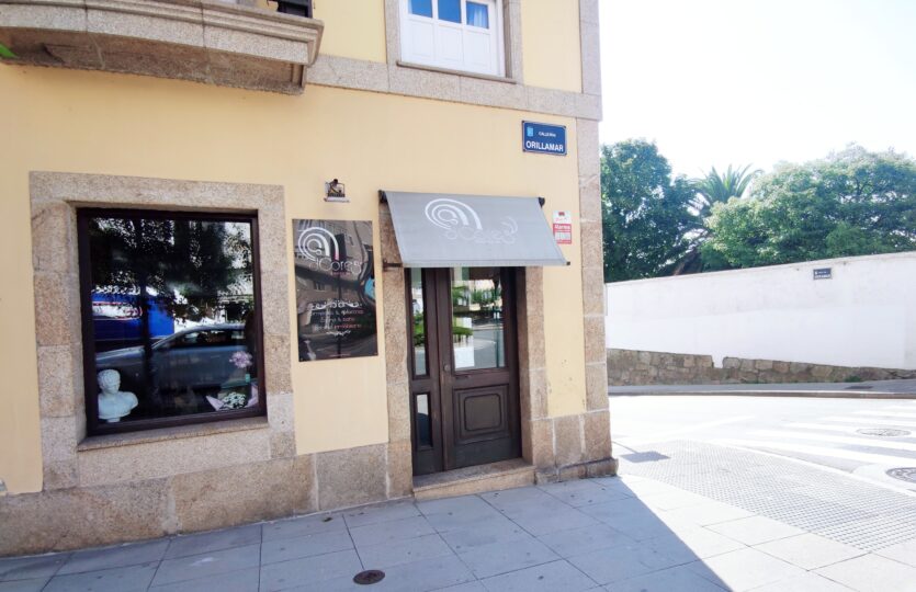 En venta local en Orillamar