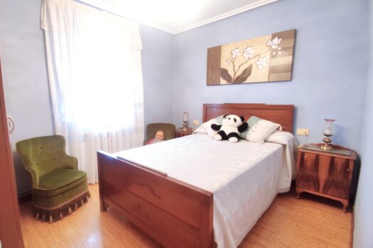 En venta casa con finca en Miño