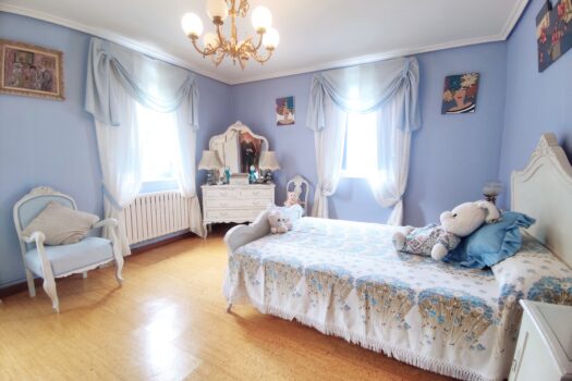 En venta casa con finca en Miño