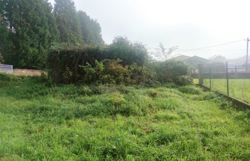 En venta casa de piedra en Cambre