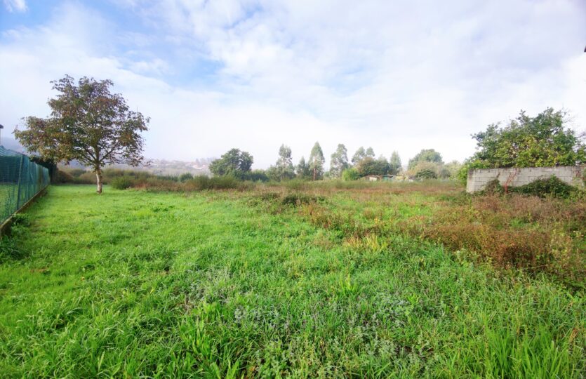 En venta casa de piedra en Cambre