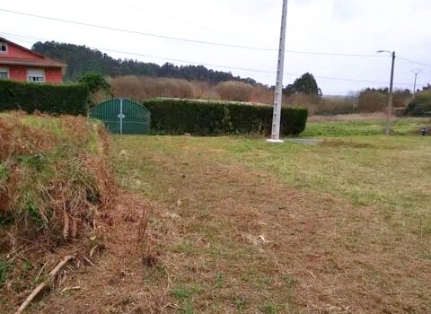 En venta finca con proyecto en Betanzos