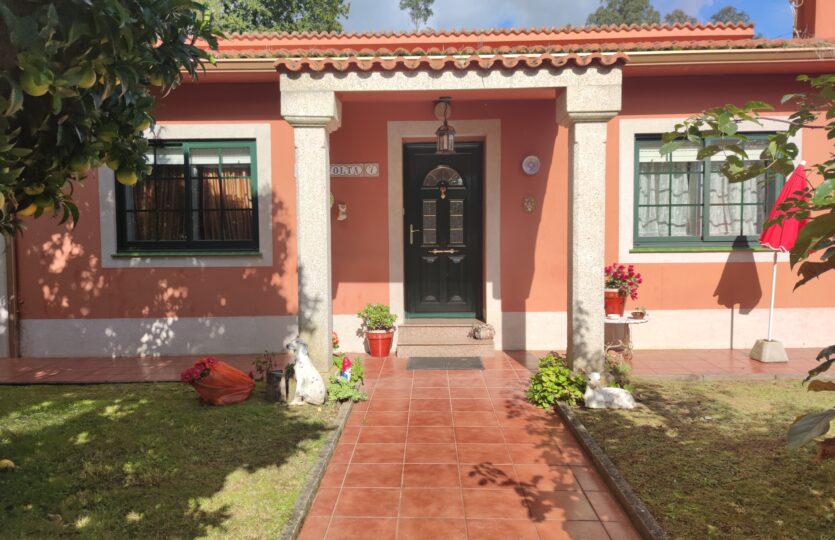 En venta casa en Cecebre