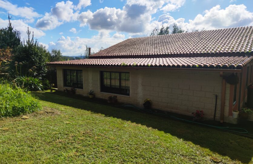 En venta casa en Cecebre