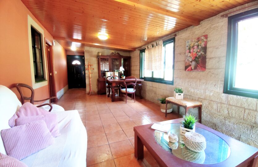 En venta casa en Cecebre